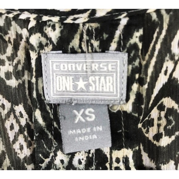 Converse One Star Sleeveless Pleated Top Blouse - Picture 2 of 4